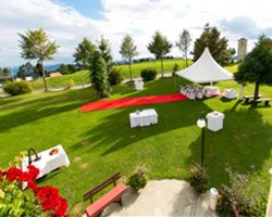 WEDDING LOCATION IN SLOVENIA