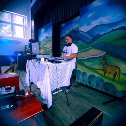 dj Robby