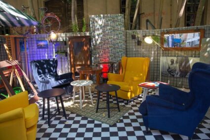 Skupaj z naročniki gradimo na zaupanju, saj se zavedamo, da vsi soustvarjamo dogodek.