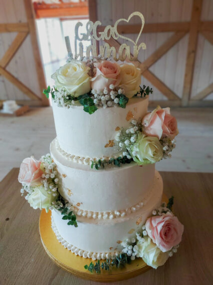 poročna torta Logatec