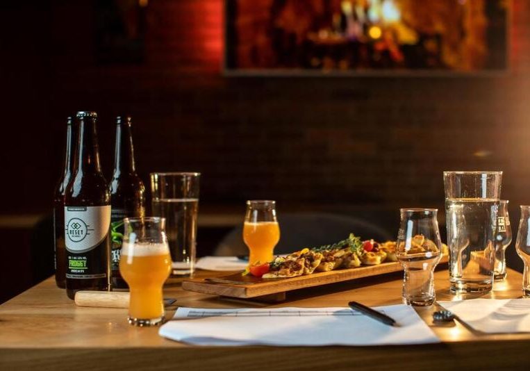 poroka na Kozjanskem dvoru