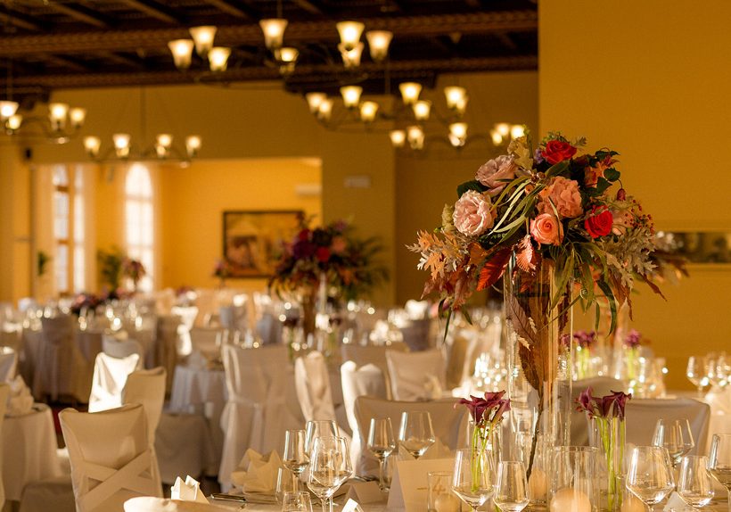 wedding in Postojna cave