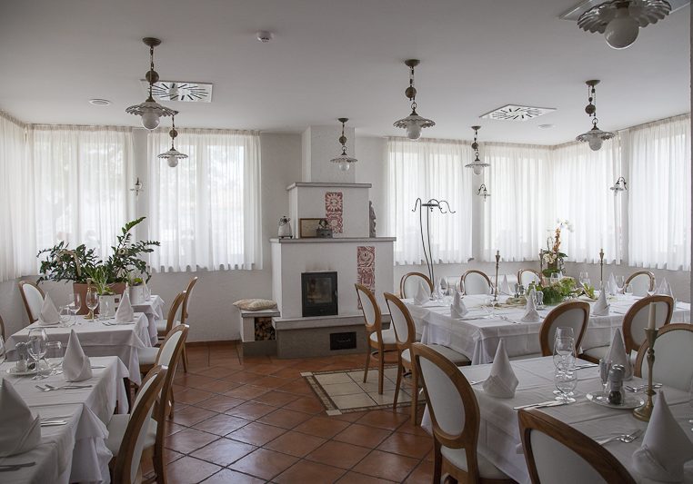 restavracija in hotel Grahor
