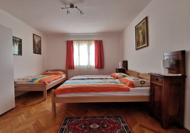 praznovanje ob reki Kolpi